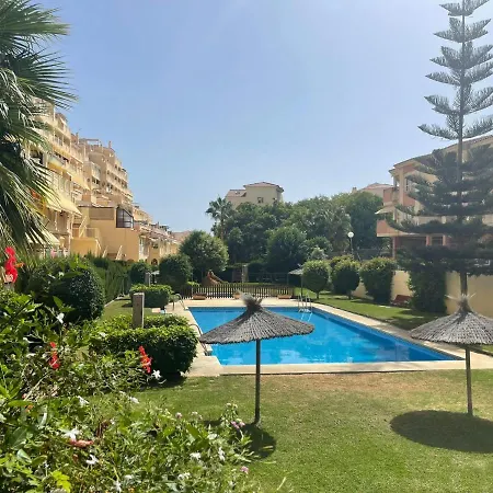 Bed & Breakfast With Sea And Mountain Views En Piso Compartido 1 O 2 Personas
