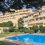 With Sea And Mountain Views En Piso Compartido 1 O 2 Personas Bed & Breakfast *